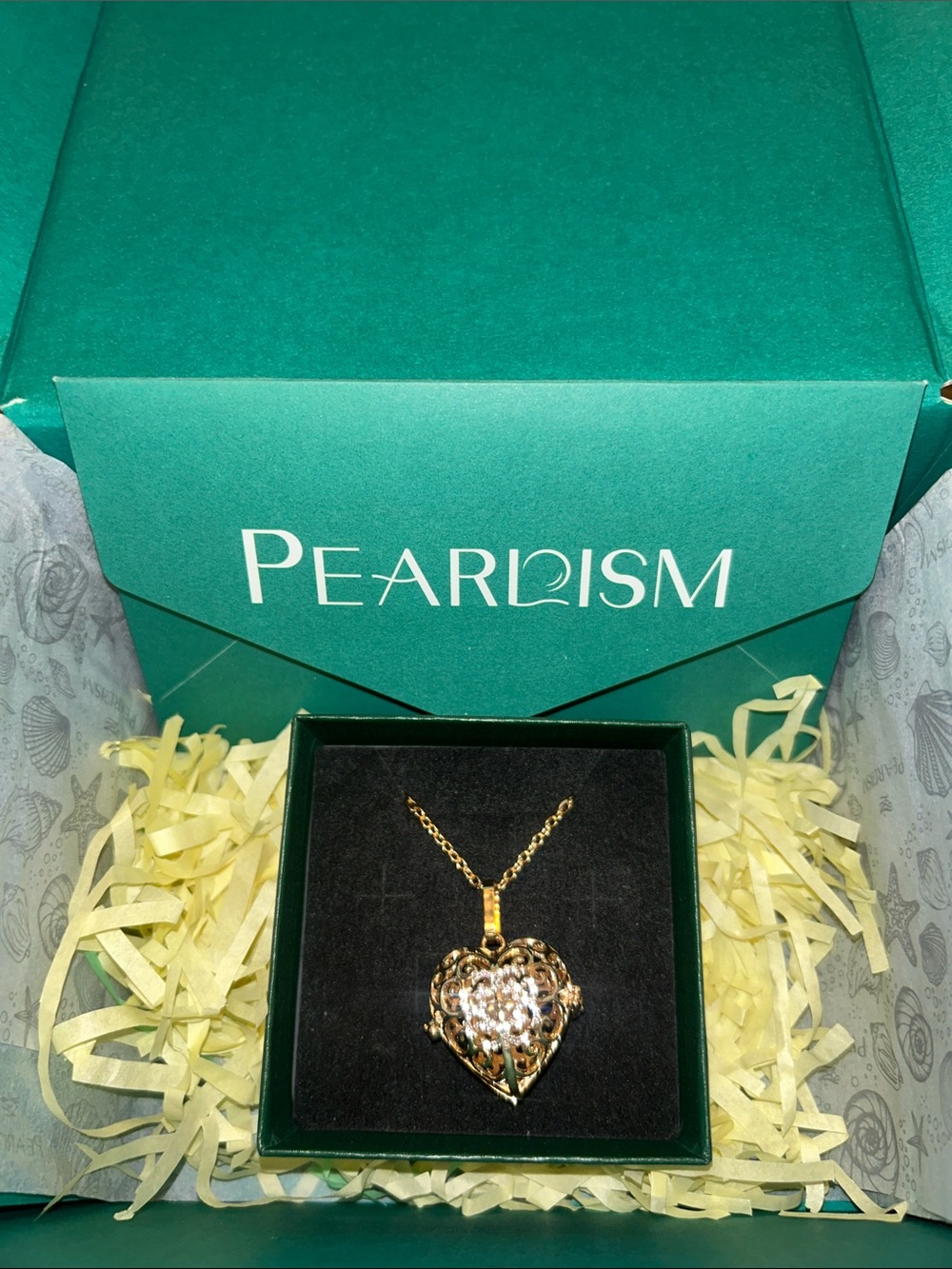 Gold Heart Pendant Necklace - Gold